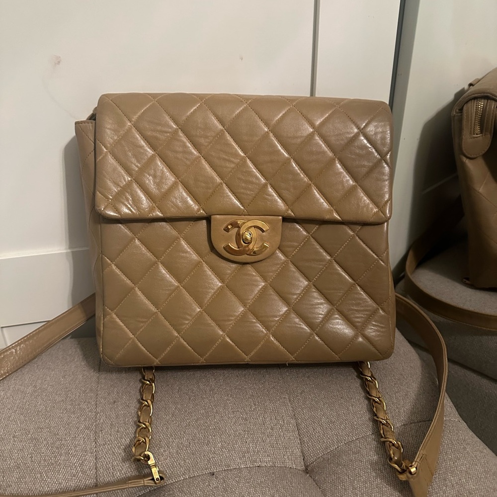 Authentic Vintage CHANEL 90s backpack